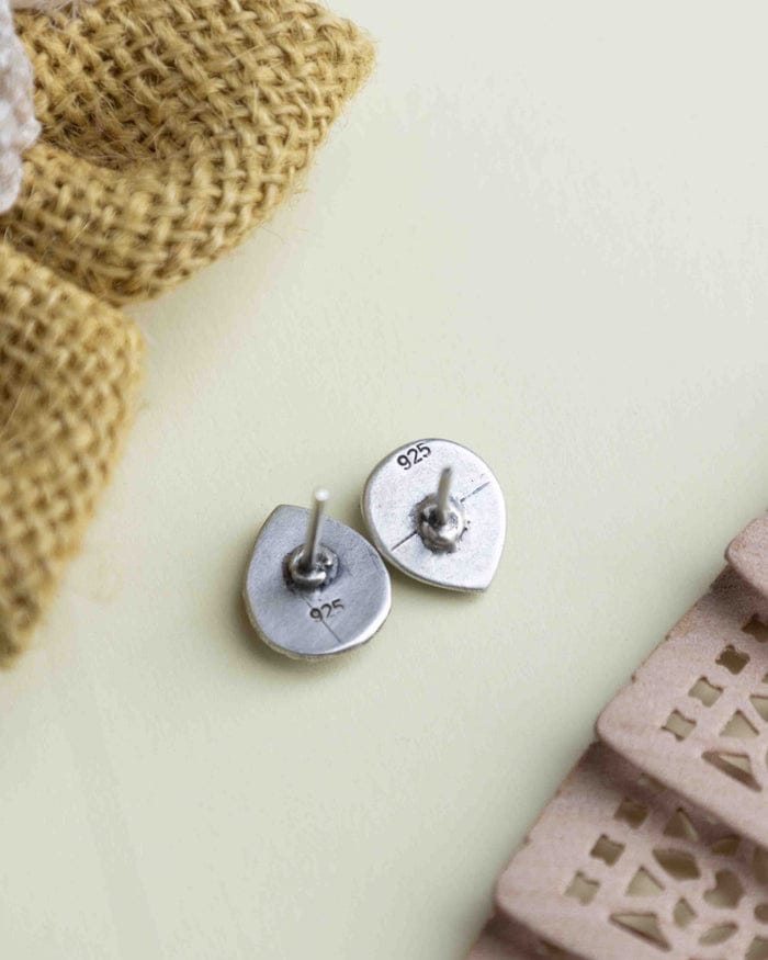 Adya Drop Motif Versatile Stud Earring