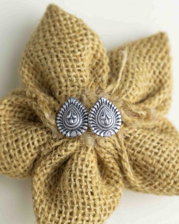 Adya Drop Motif Versatile Stud Earring