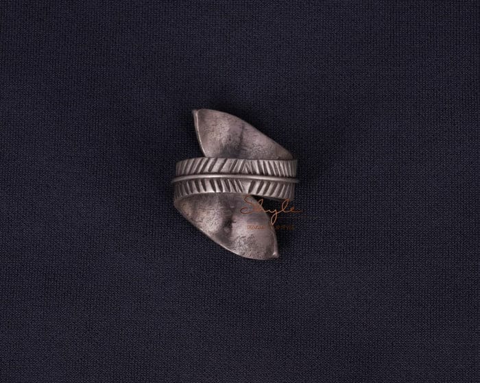 Qurbat Intricate Dual leaf Ring