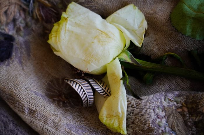 Qurbat Intricate Dual leaf Ring